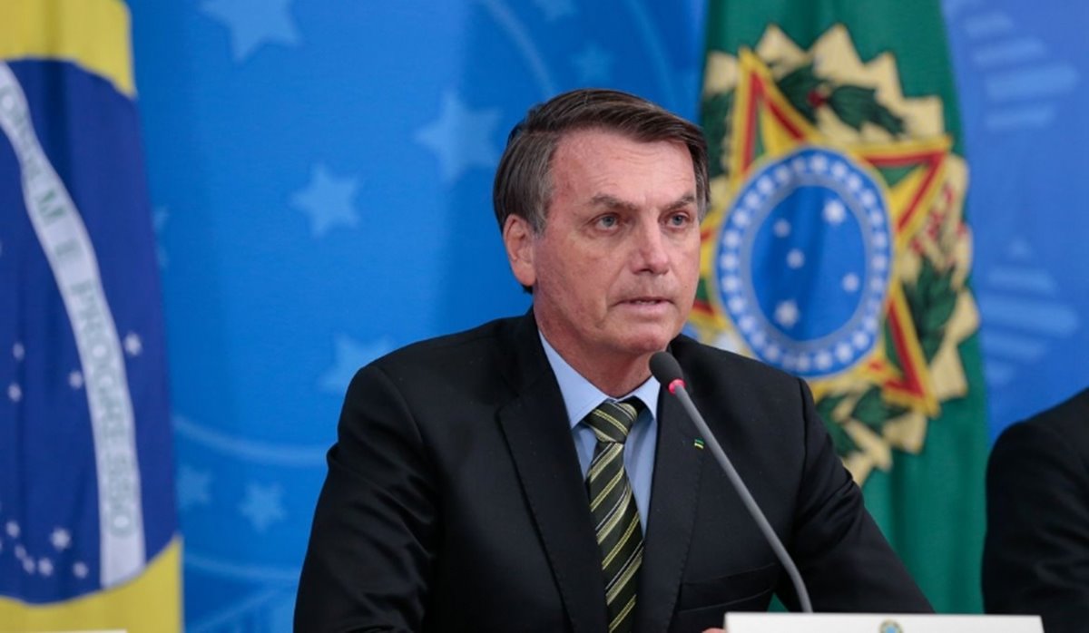 Bolsonaro libera auxílio financeiro de R$ 600 para o setor cultural