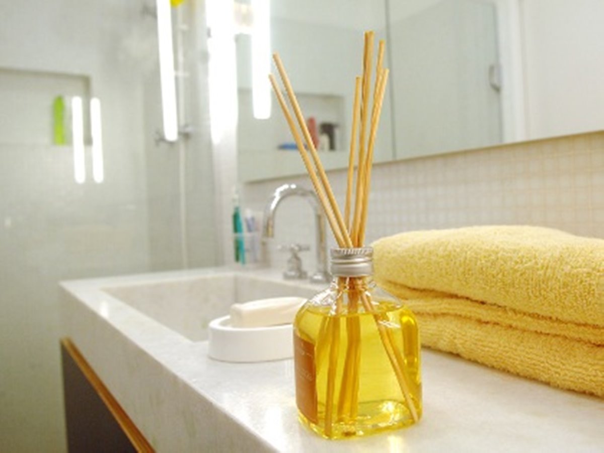 Aprenda dicas para deixar seu banheiro cheiroso por mais tempo