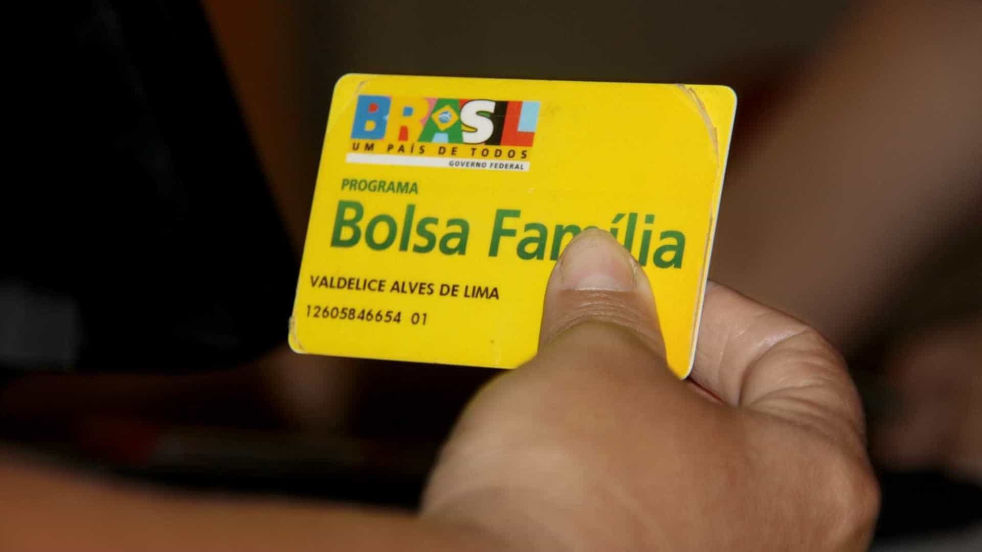 Bolsa Família vai inscrever 1 milhão de novas famílias com empréstimo de R$5 bilhões