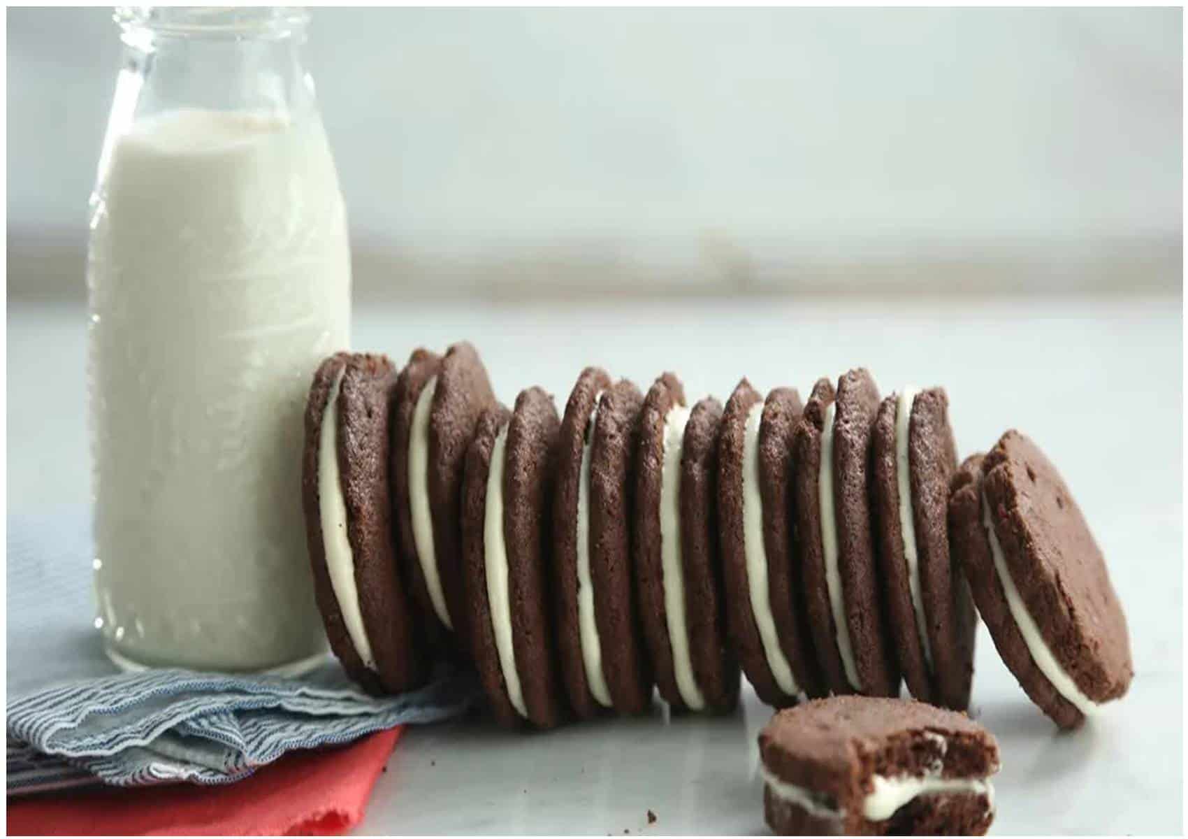 Sem glúten: faça deliciosos biscoitos de Oreo sem farinha em 3 etapas fáceis