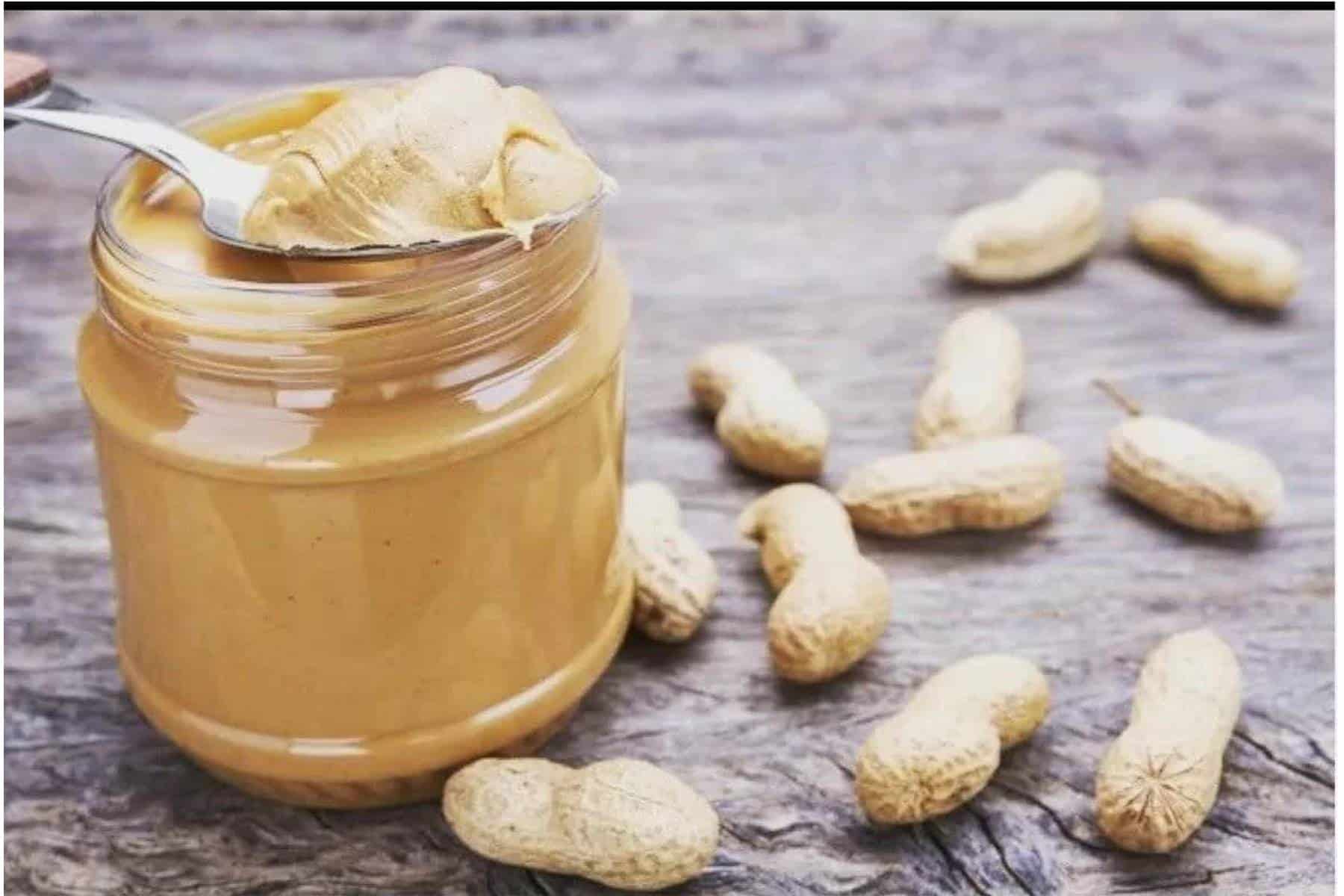Aprenda a fazer uma deliciosa e saudável manteiga de amendoim
