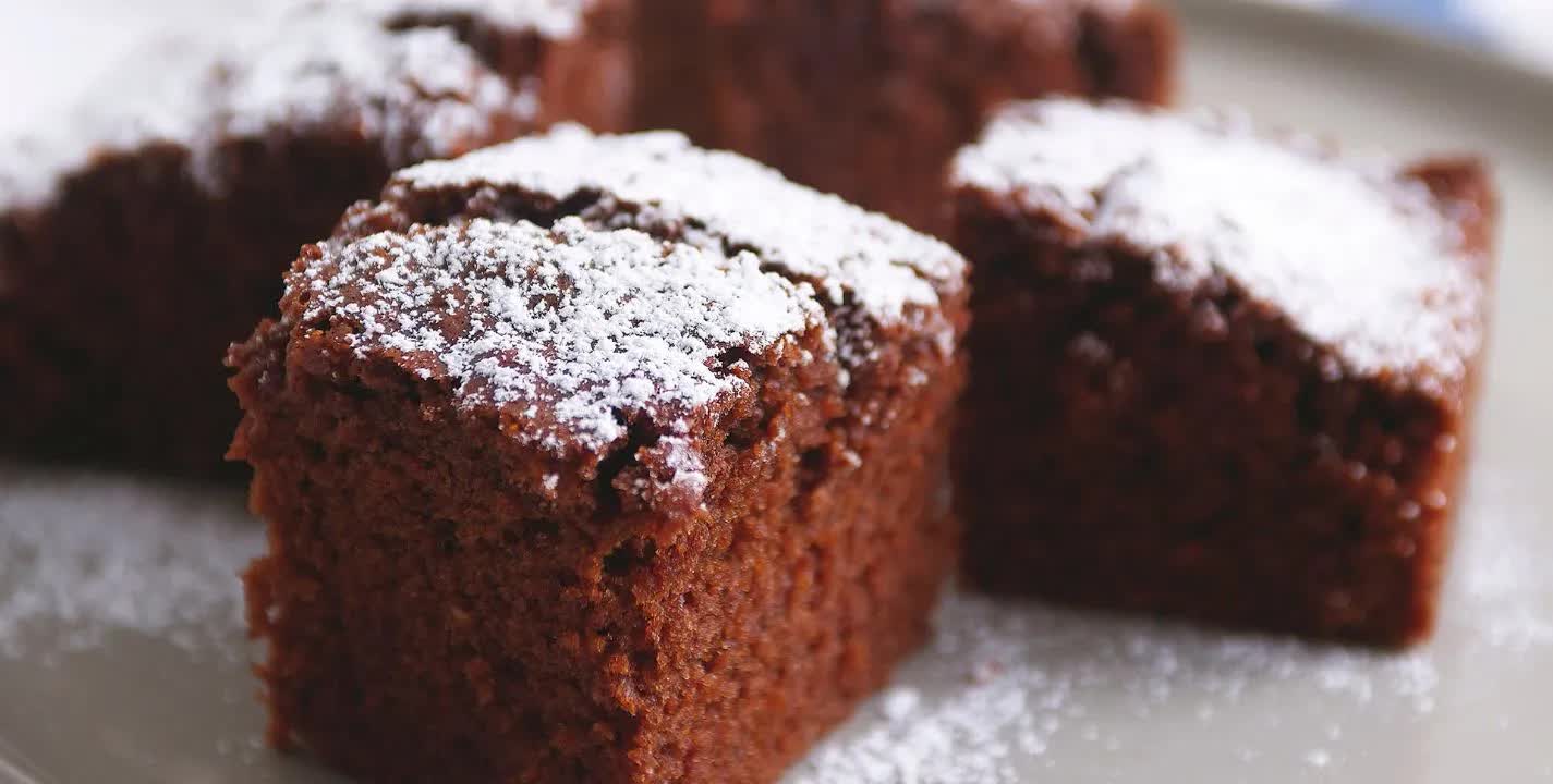 Aprenda a fazer Brownie fofo: receita fácil com poucos ingredientes