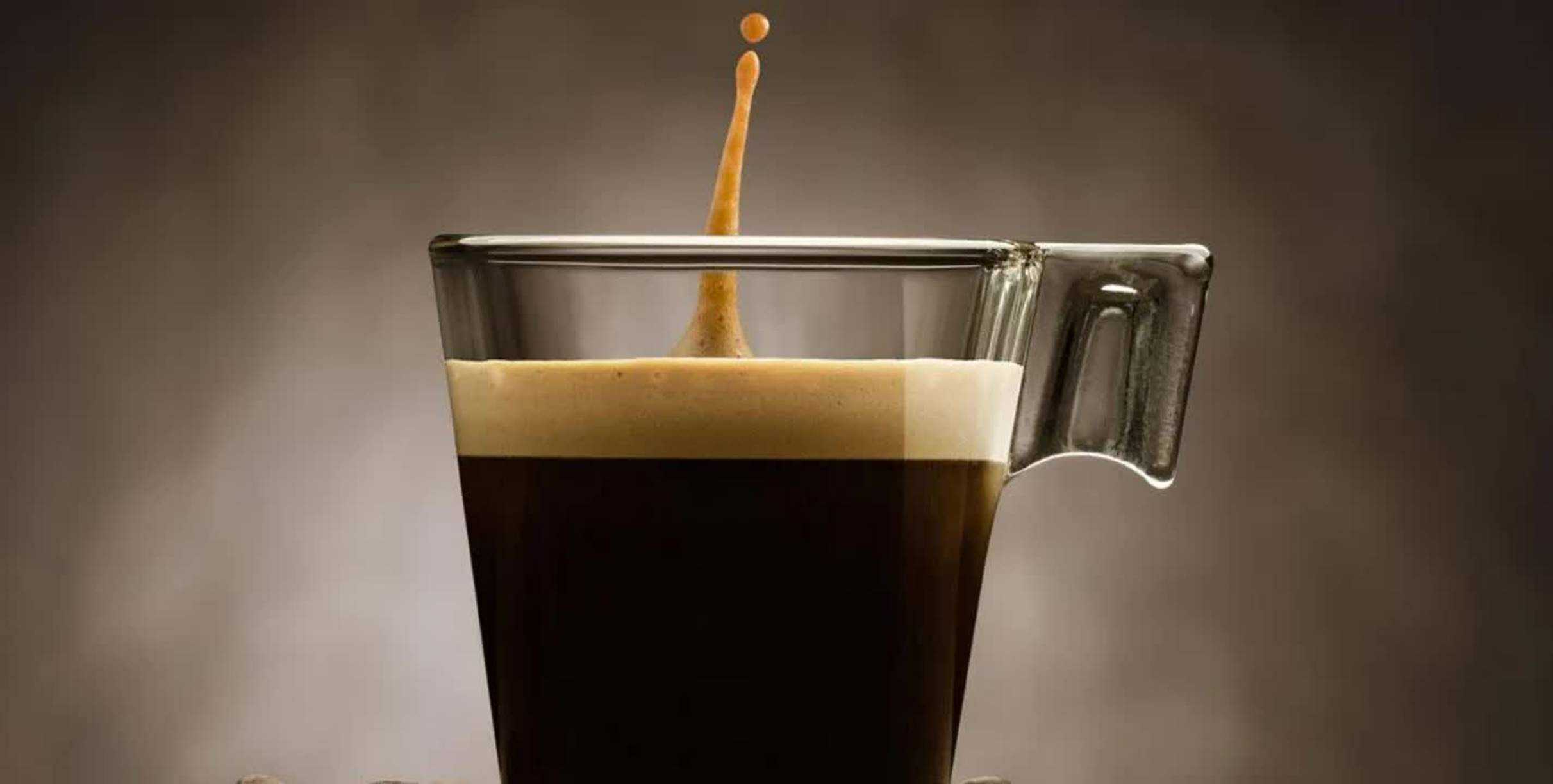 Nunca mais jogue fora: 10 maneiras de aproveitar o café que sobrou