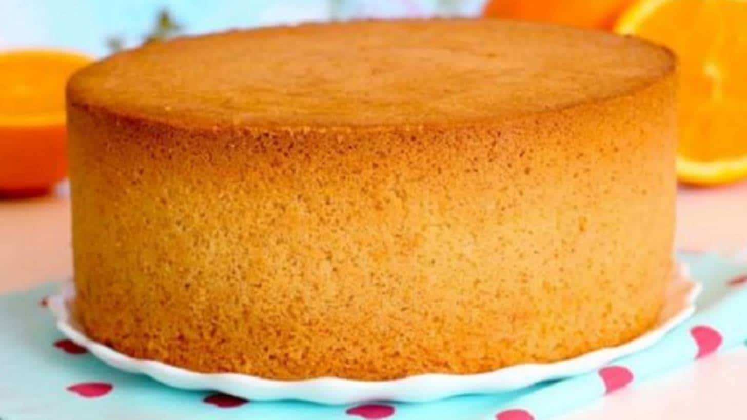 Super fácil: Esse bolo de laranja é úmido e usa poucos ingredientes