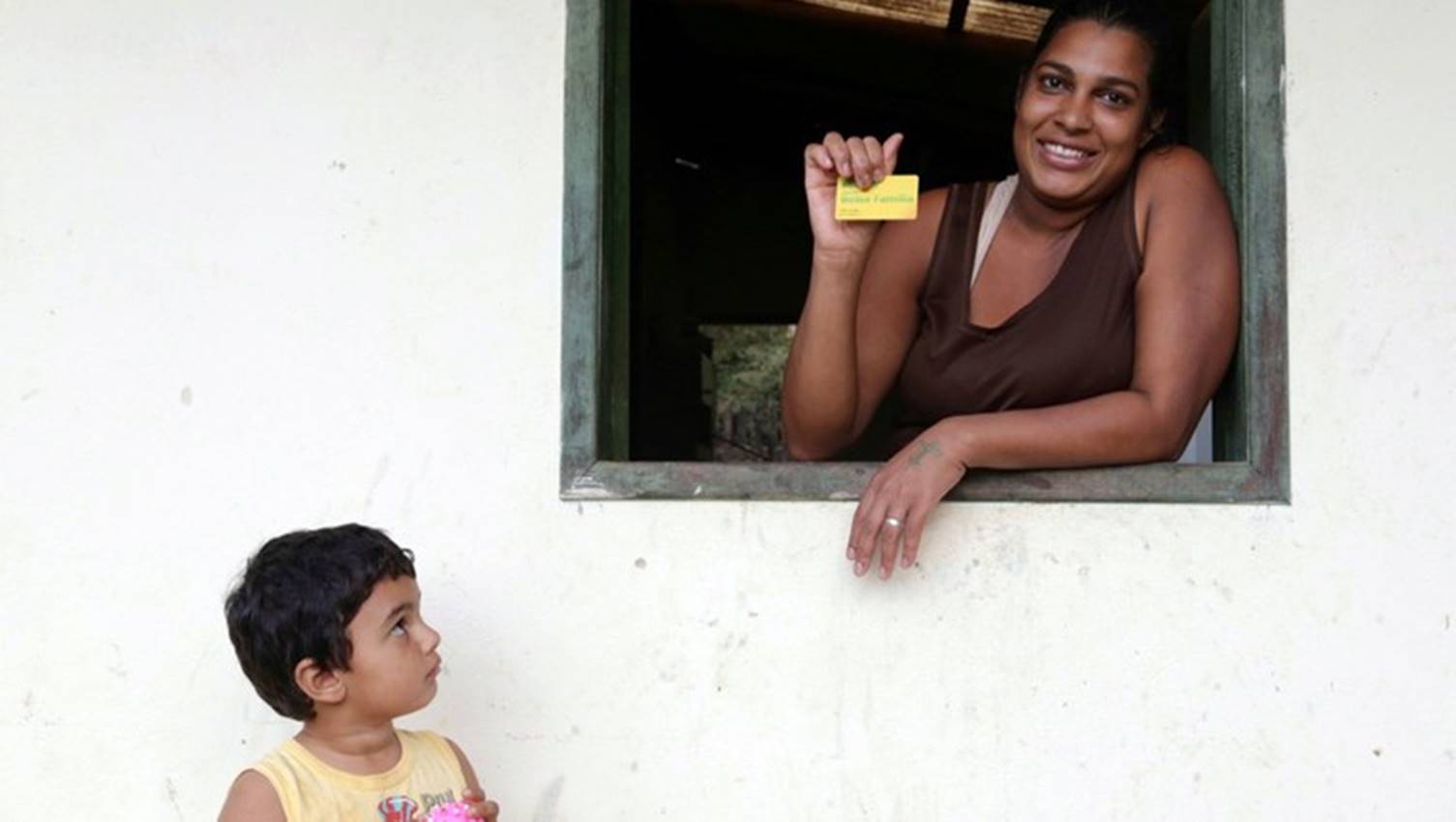 16 milhões de beneficiários do Bolsa Família receberão extensão do Auxílio Emergencial