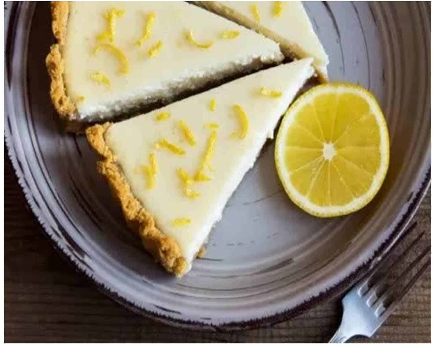 Aprenda a preparar esta deliciosa Carlota de limão sem gelatina e sem forno