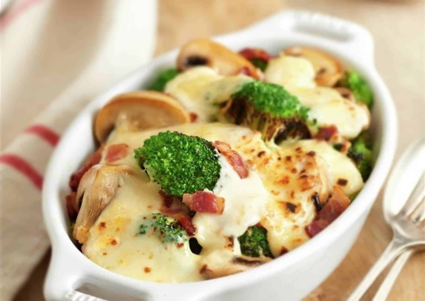 Essa a melhor receita de brócolis e batata gratinada para preparar em 20 minutos!