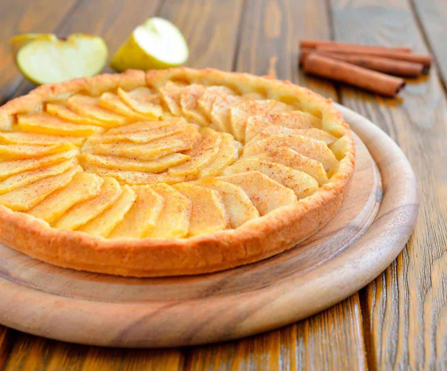 Deliciosa receita de 5 minutos: prepare esta torta de maçã no micro-ondas