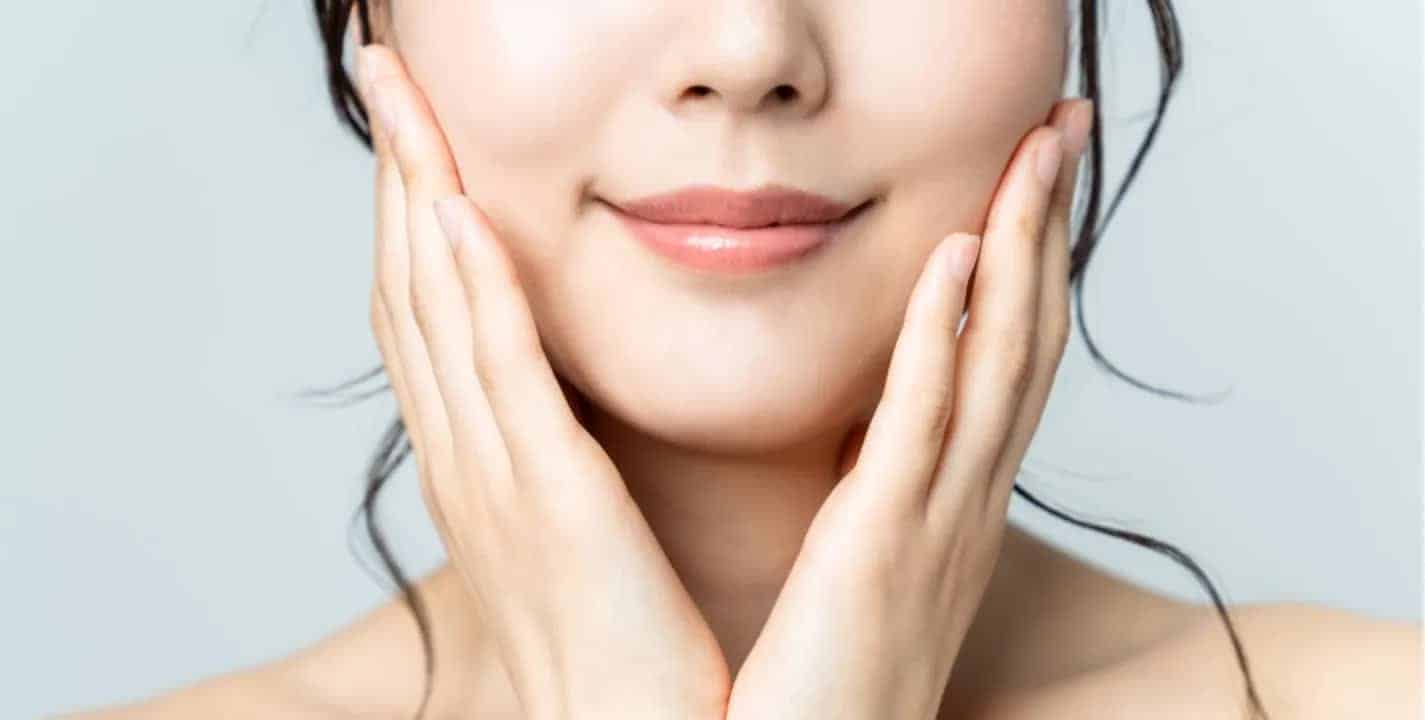 Com estes 2 produtos naturais, você pode combater a acne e ter uma pele de porcelana