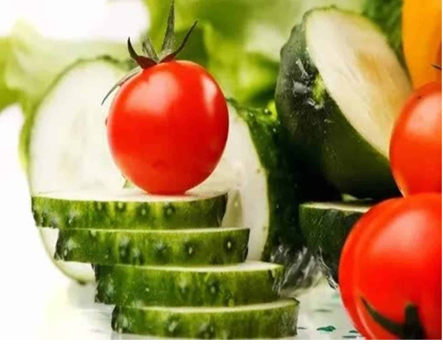 Perigo: saiba por que você não deve misturar tomate e pepino com comida
