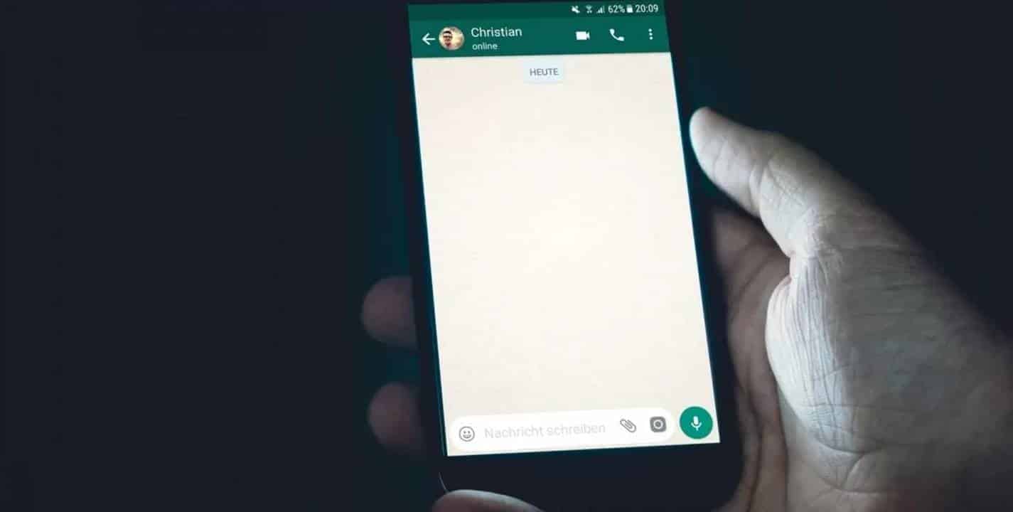 Aplicativo que imita o WhatsApp permite que você crie conversas falsas