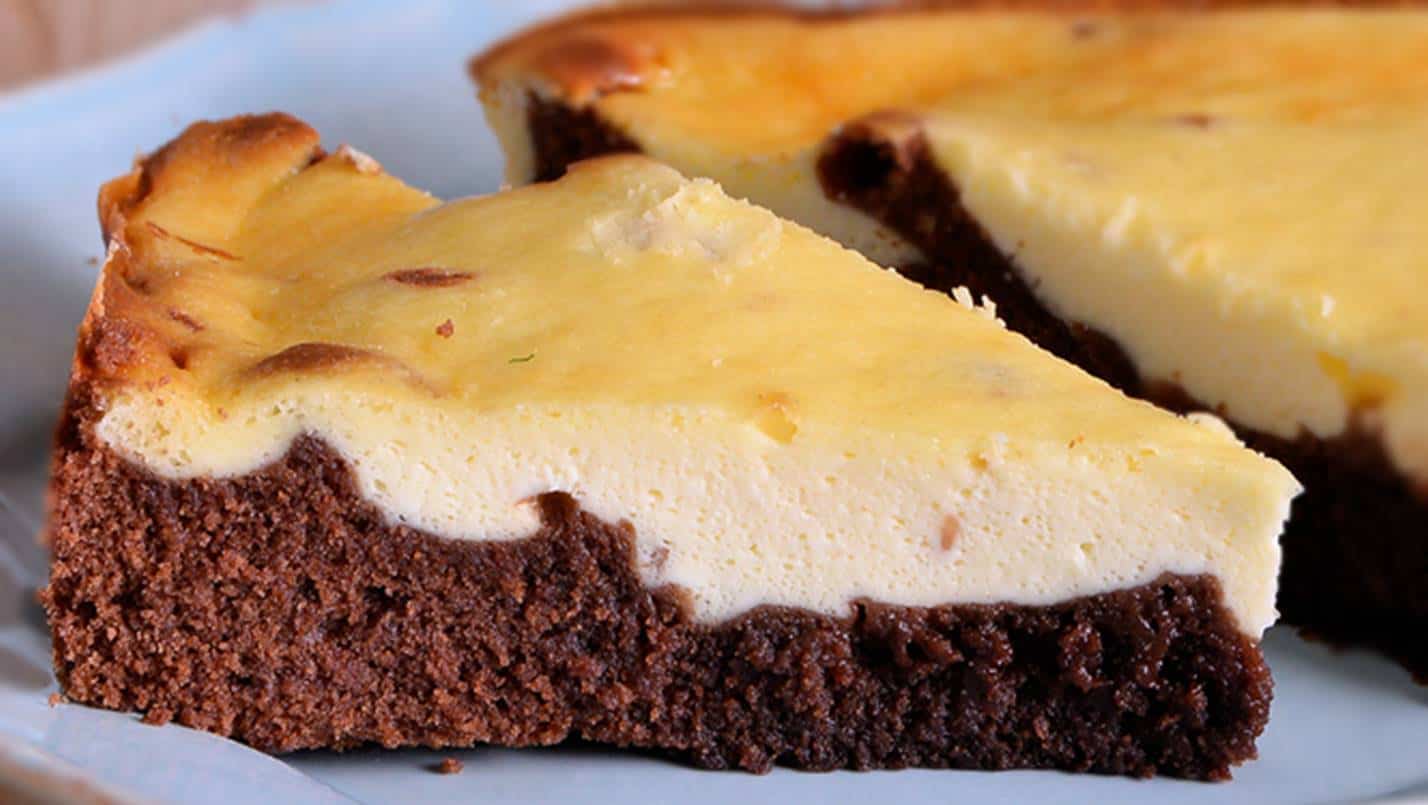 Brownie de cheesecake: chocolate, queijo, nada pode dar errado