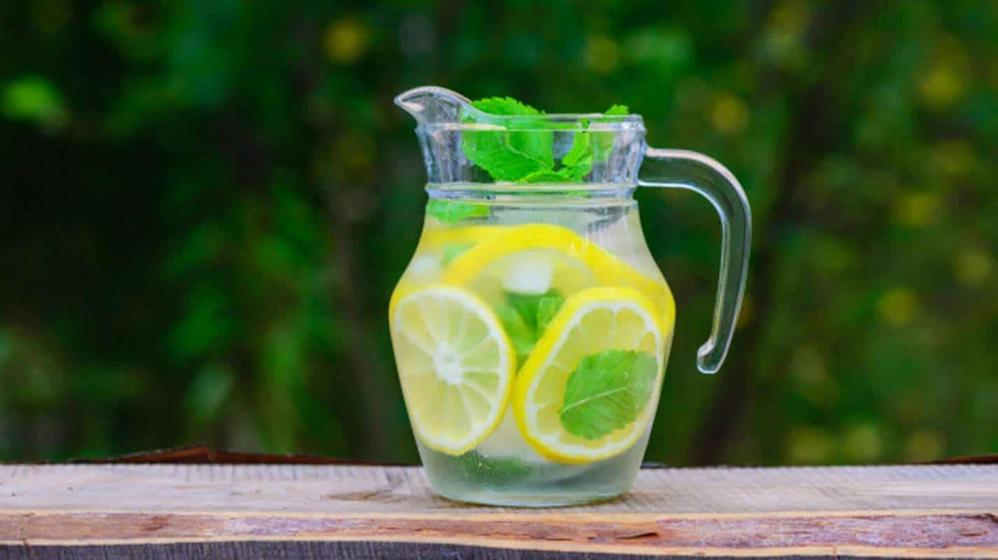 Como transformar uma limonada clássica em um gelado espetacular?