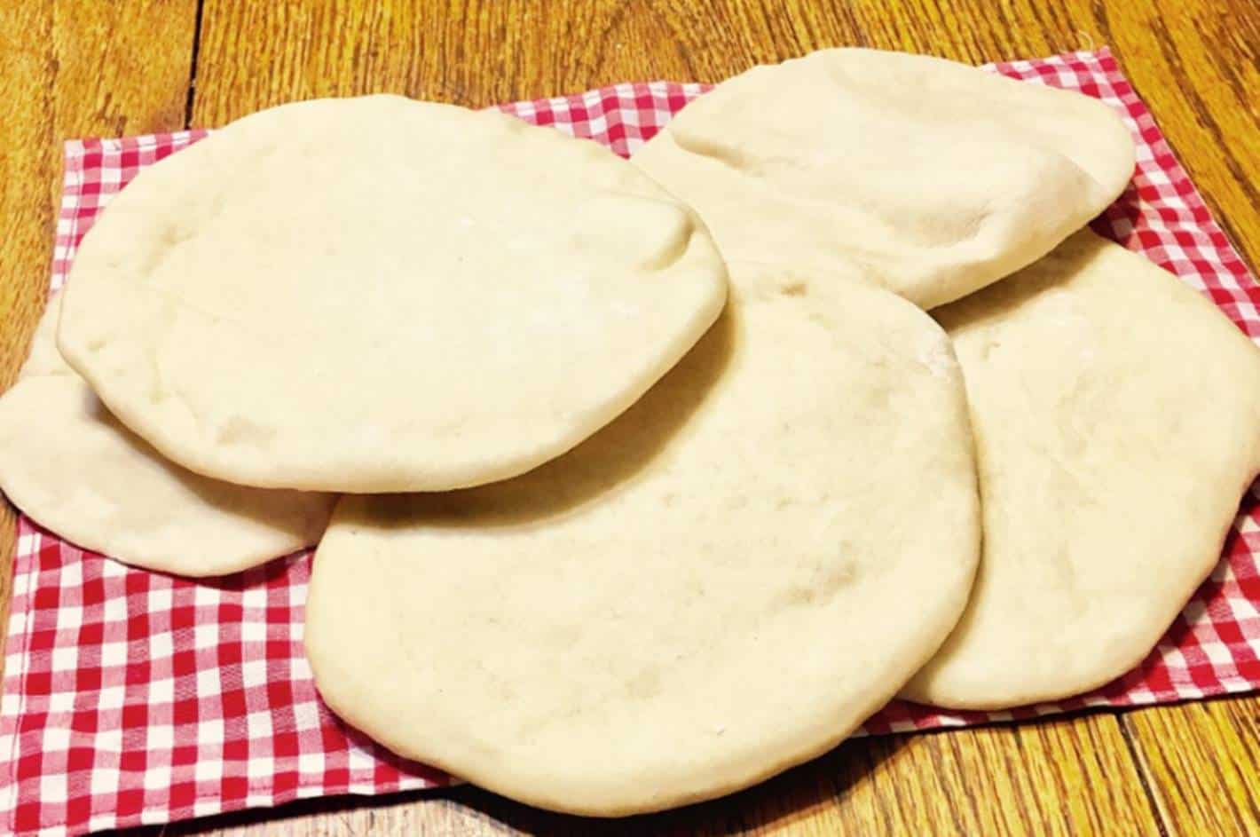 Pão pita muito fácil: uma receita simples e imbatível