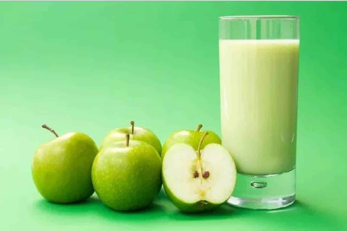 Faça o suco de maçã verde que reduz a inflamação e dá muita energia