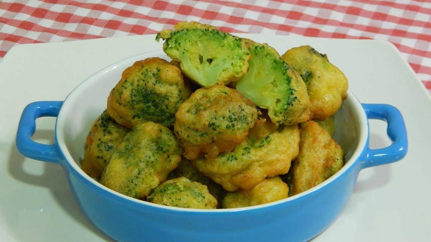 Bolinhos de brócolis com 3 ingredientes: receita deliciosa e saudável