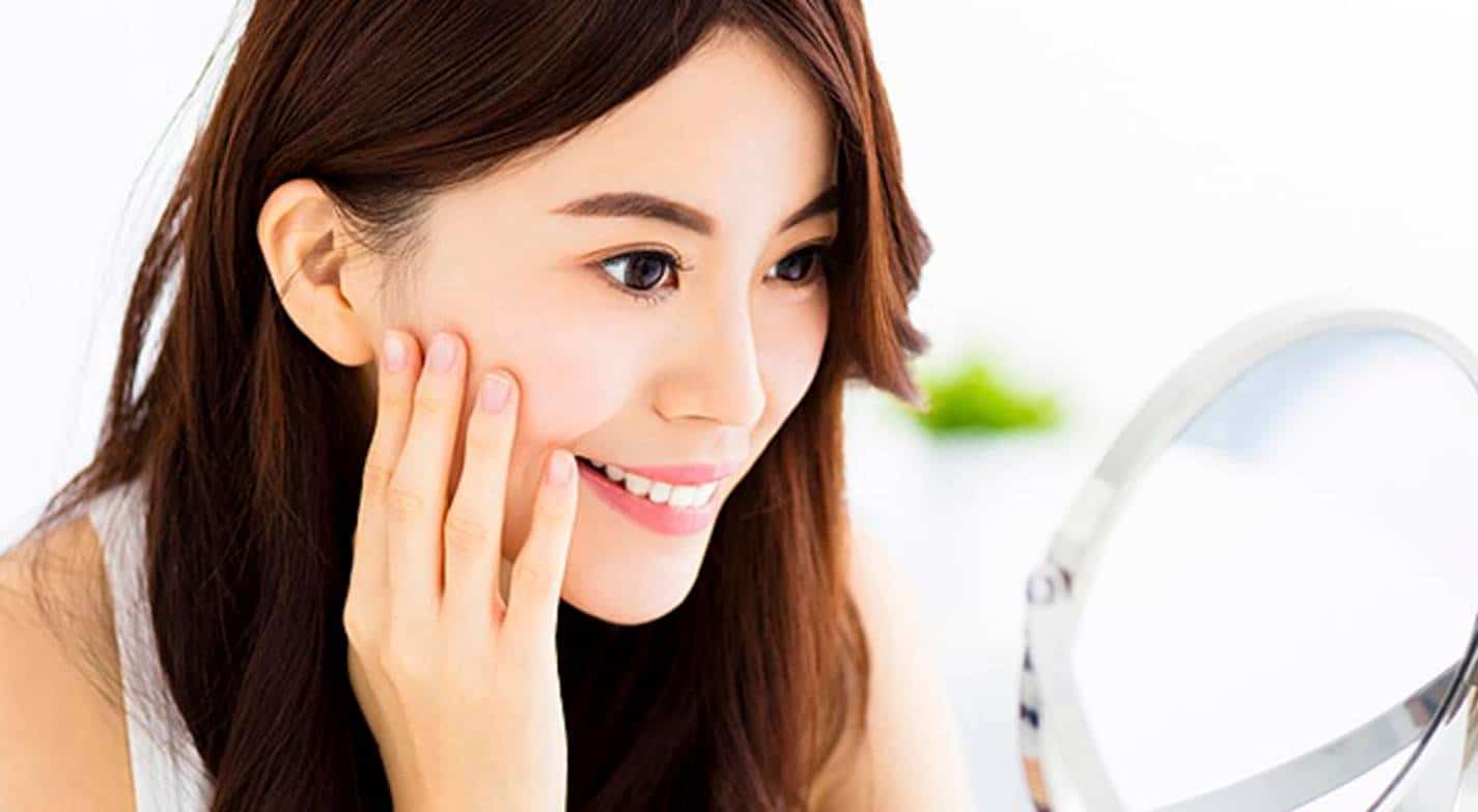Conheça o segredo japonês para aplicar corretamente um creme facial
