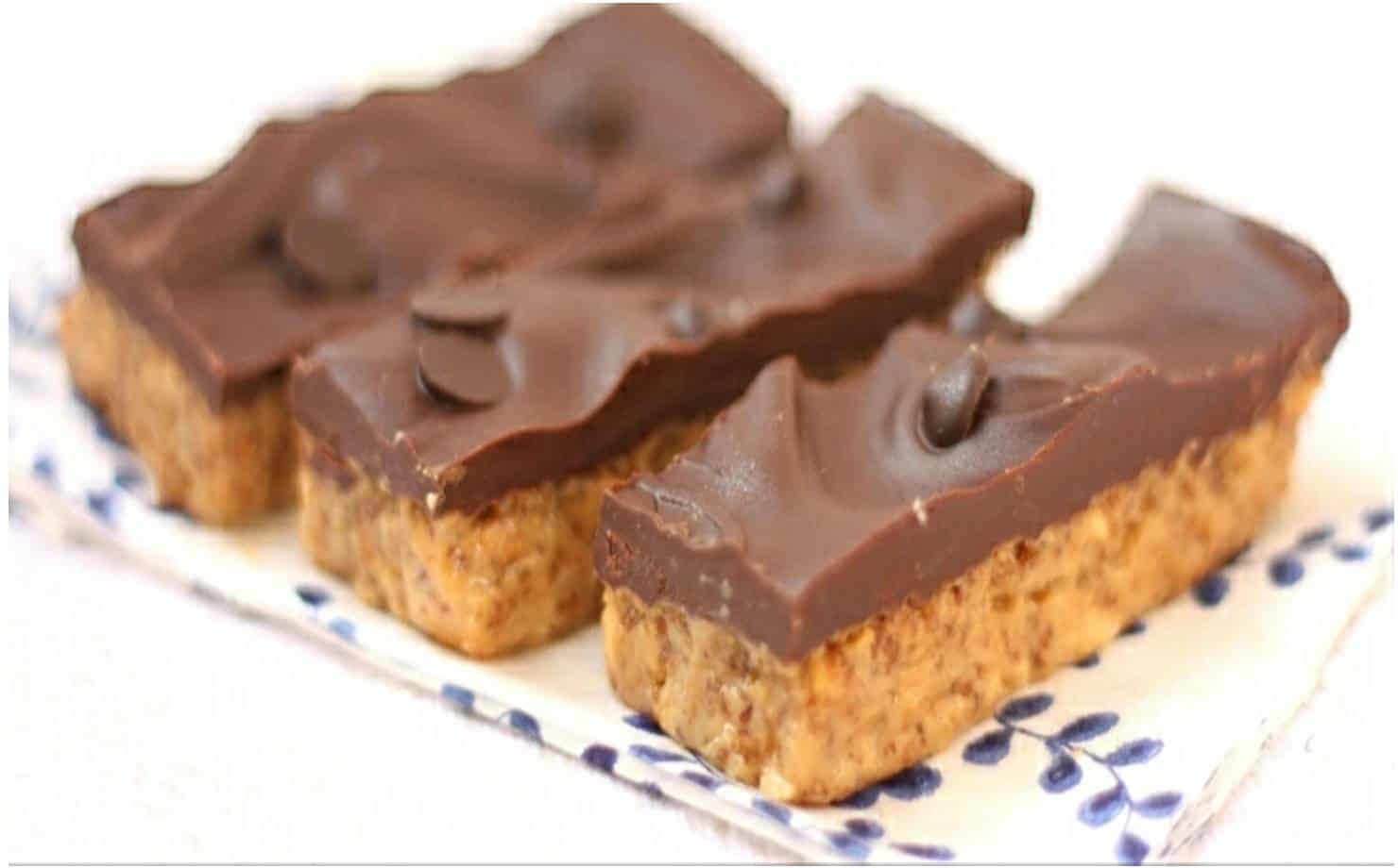 Barras de chocolate com pasta de amendoim: receita gostosa e saudável 