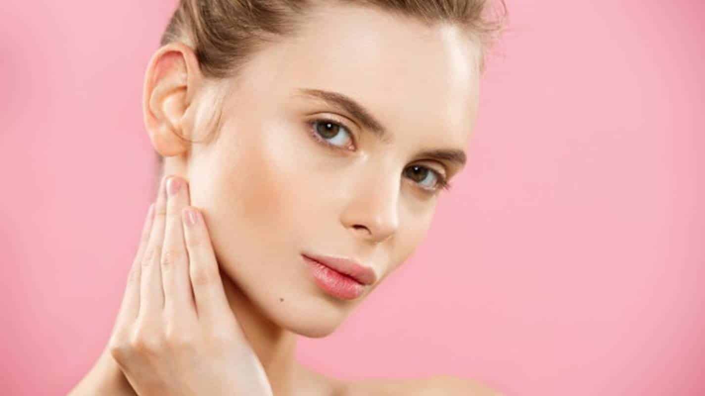 5 truques para obter uma maquiagem natural e radiante