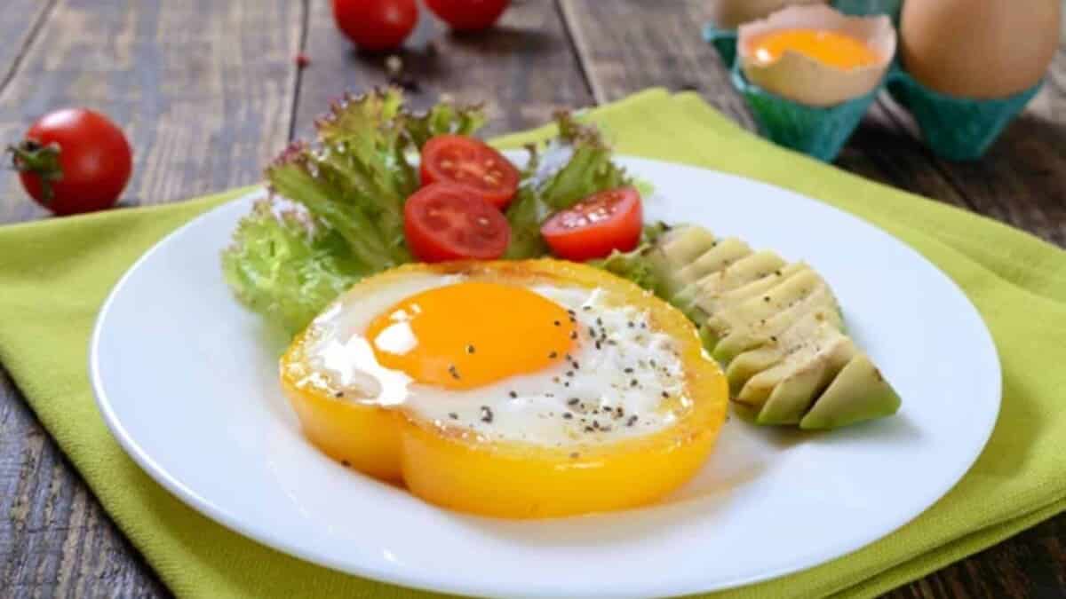 Ovos Napoleão: uma receita simples e barata, pronta em 3 minutos